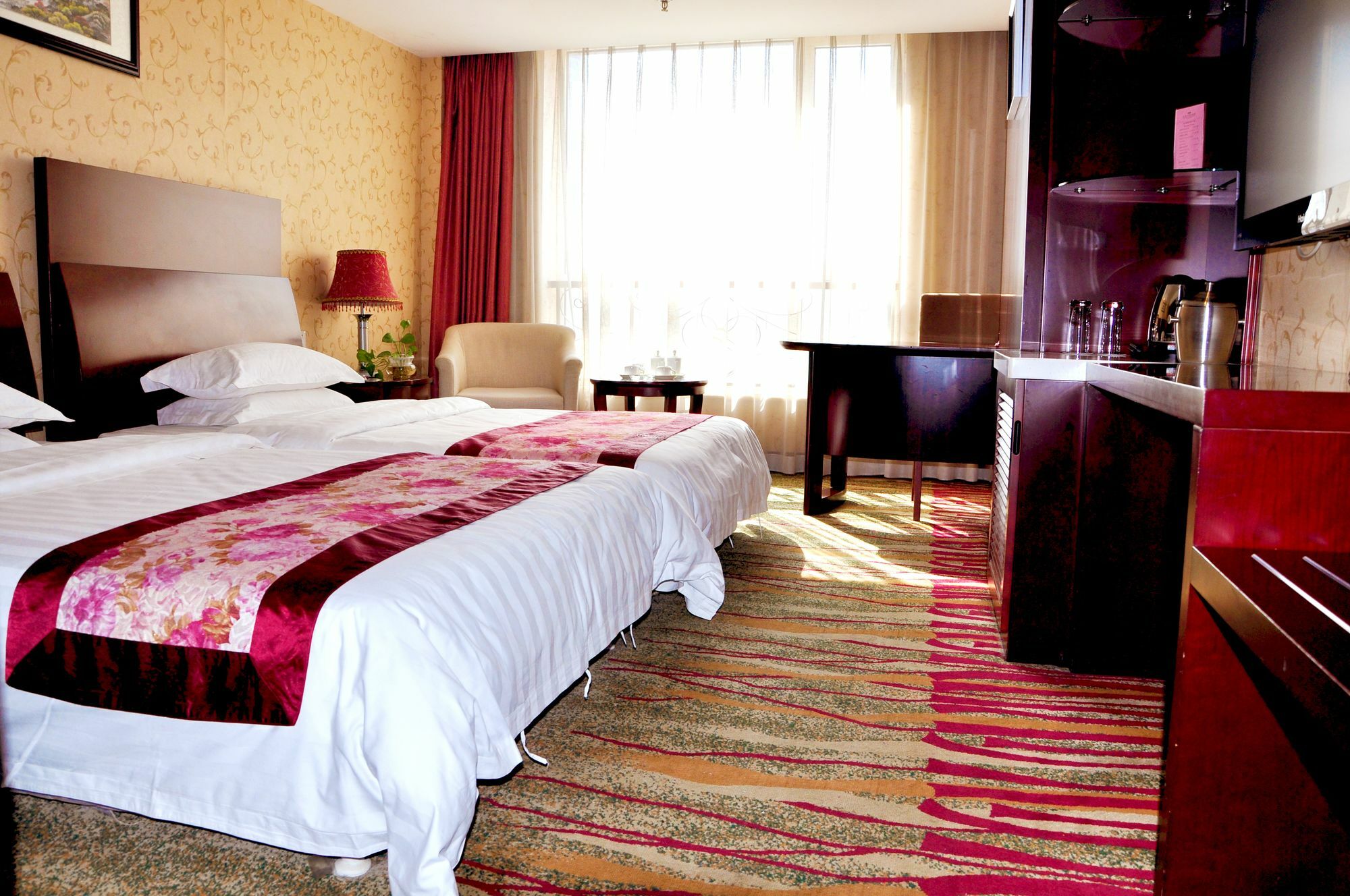Dalian New Garden Hotel Eksteriør bilde