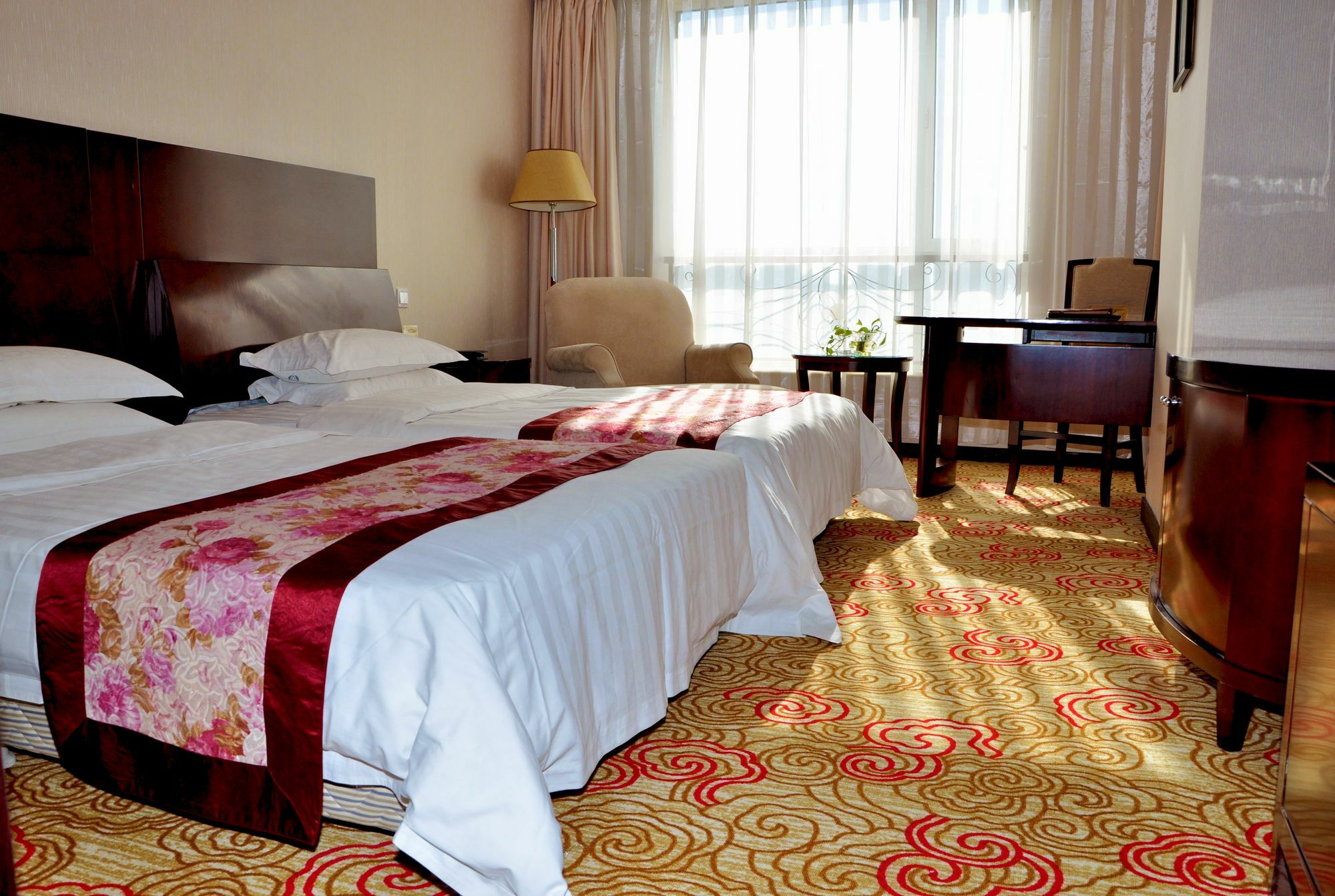 Dalian New Garden Hotel Eksteriør bilde